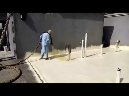 عوازل اسطح